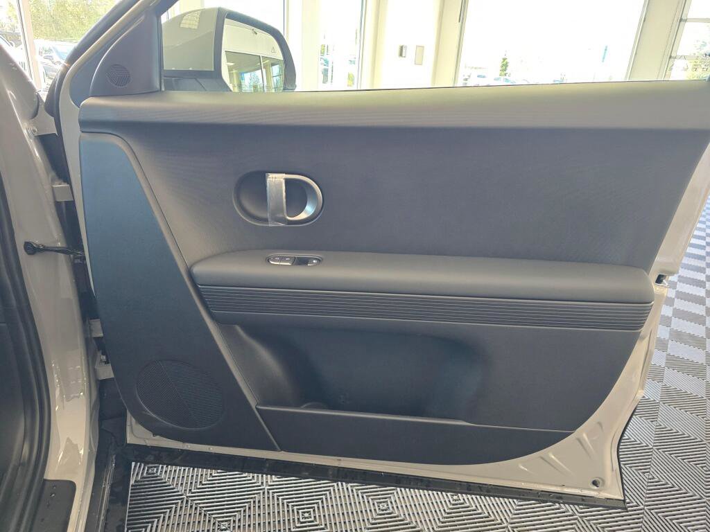 New 2026 Hyundai Ioniq 5 SEL image 42