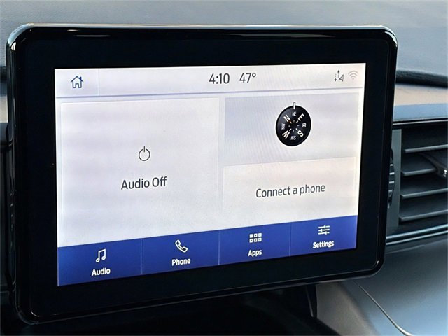 Used 2024 Ford Explorer XLT image 11