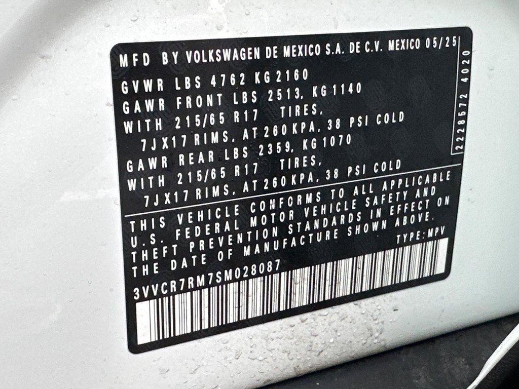 Used 2025 Volkswagen Tiguan S image 22