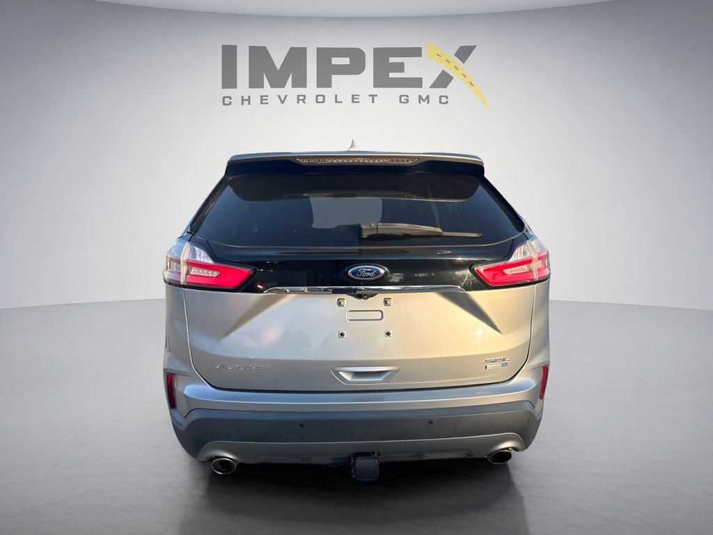 Used 2020 Ford Edge SEL w/ Convenience Package AWD/4WD image 4