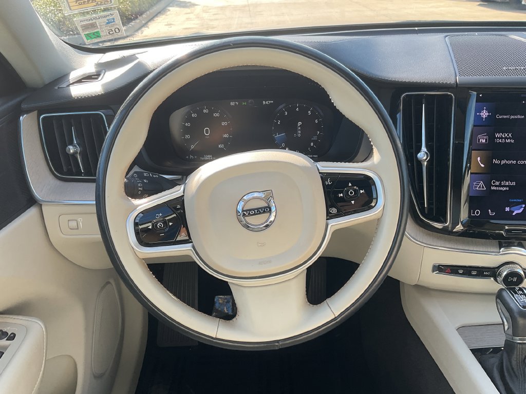 Used 2021 Volvo XC60 T5 Inscription FWD image 24