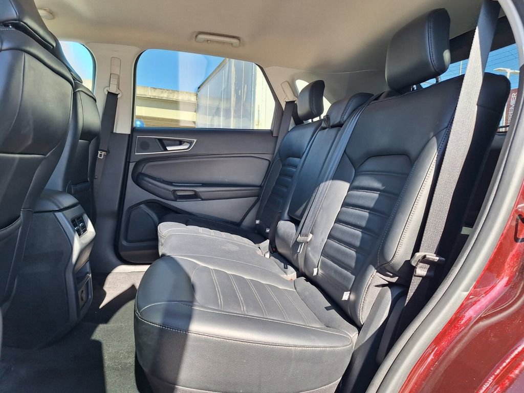 Used 2024 Ford Edge SEL image 23