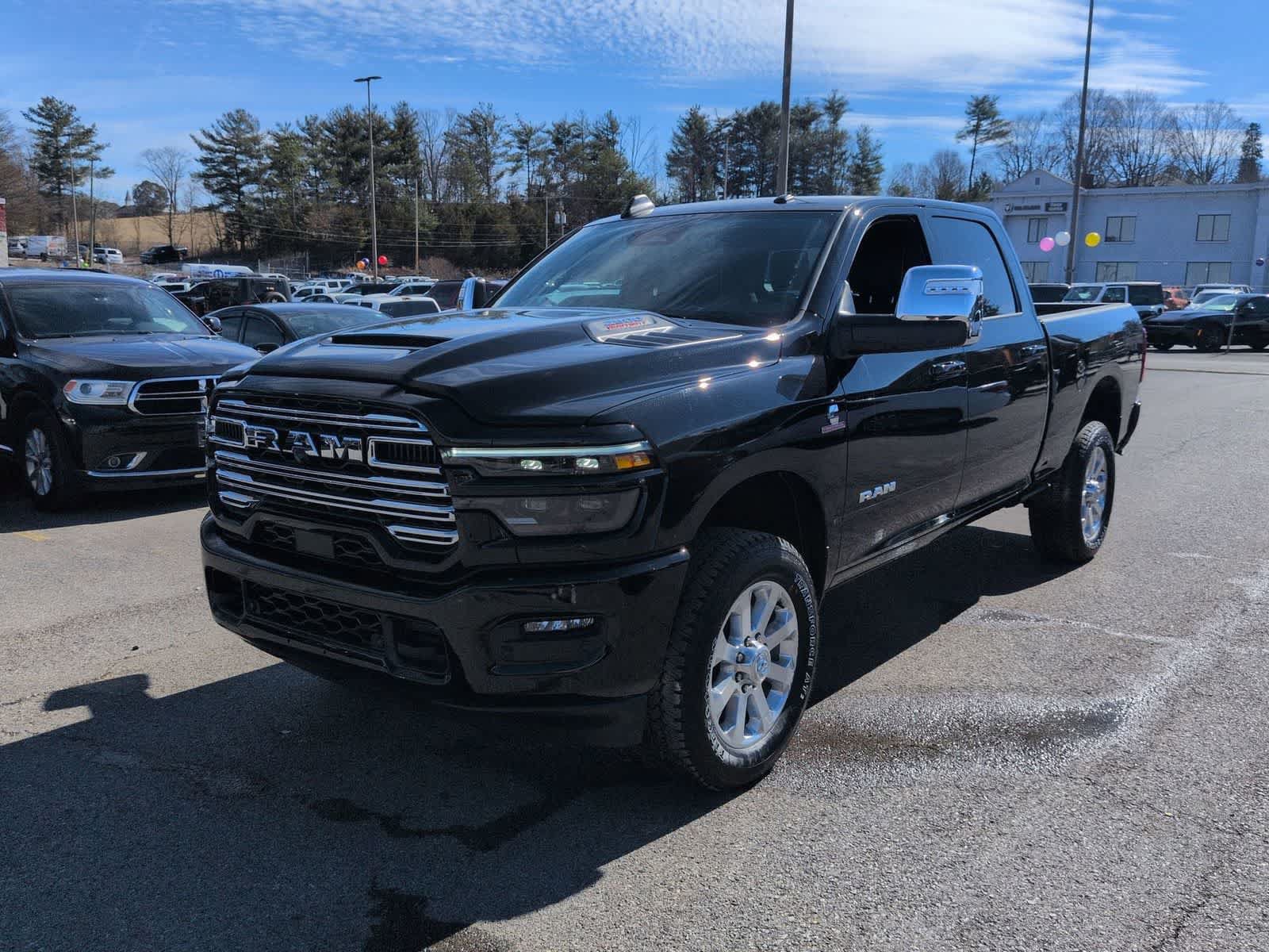 New 2026 RAM 2500 Laramie w/ Sport Appearance Package AWD/4WD image 4