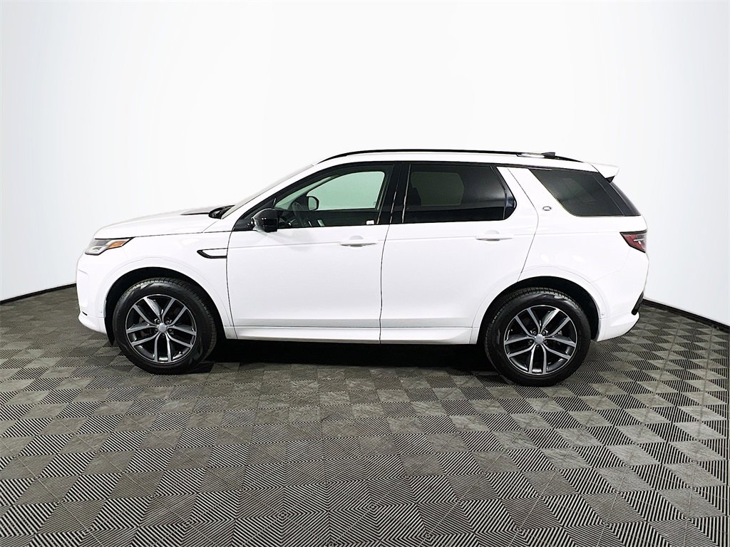 Used 2024 Land Rover Discovery Sport S image 8
