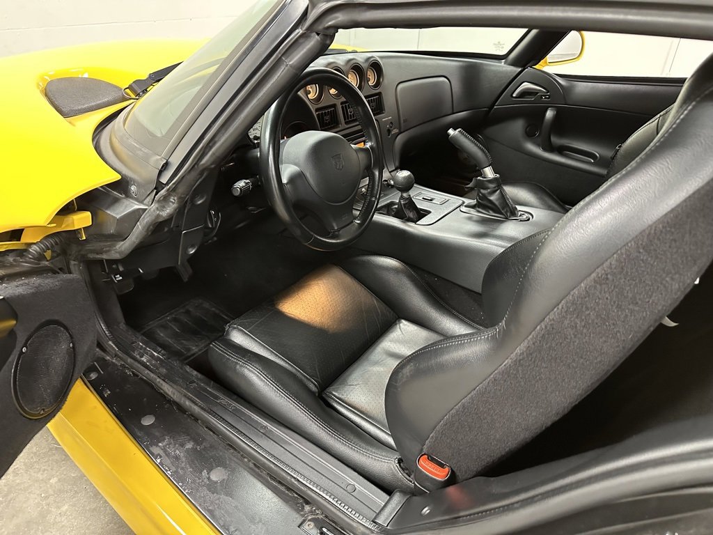 Used 2002 Dodge Viper RT/10 image 22
