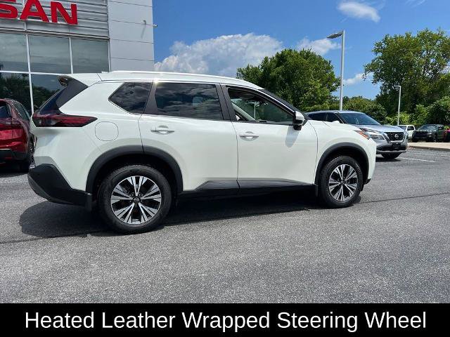 Certified 2023 Nissan Rogue SV w/ SV Premium B Package AWD/4WD image 18