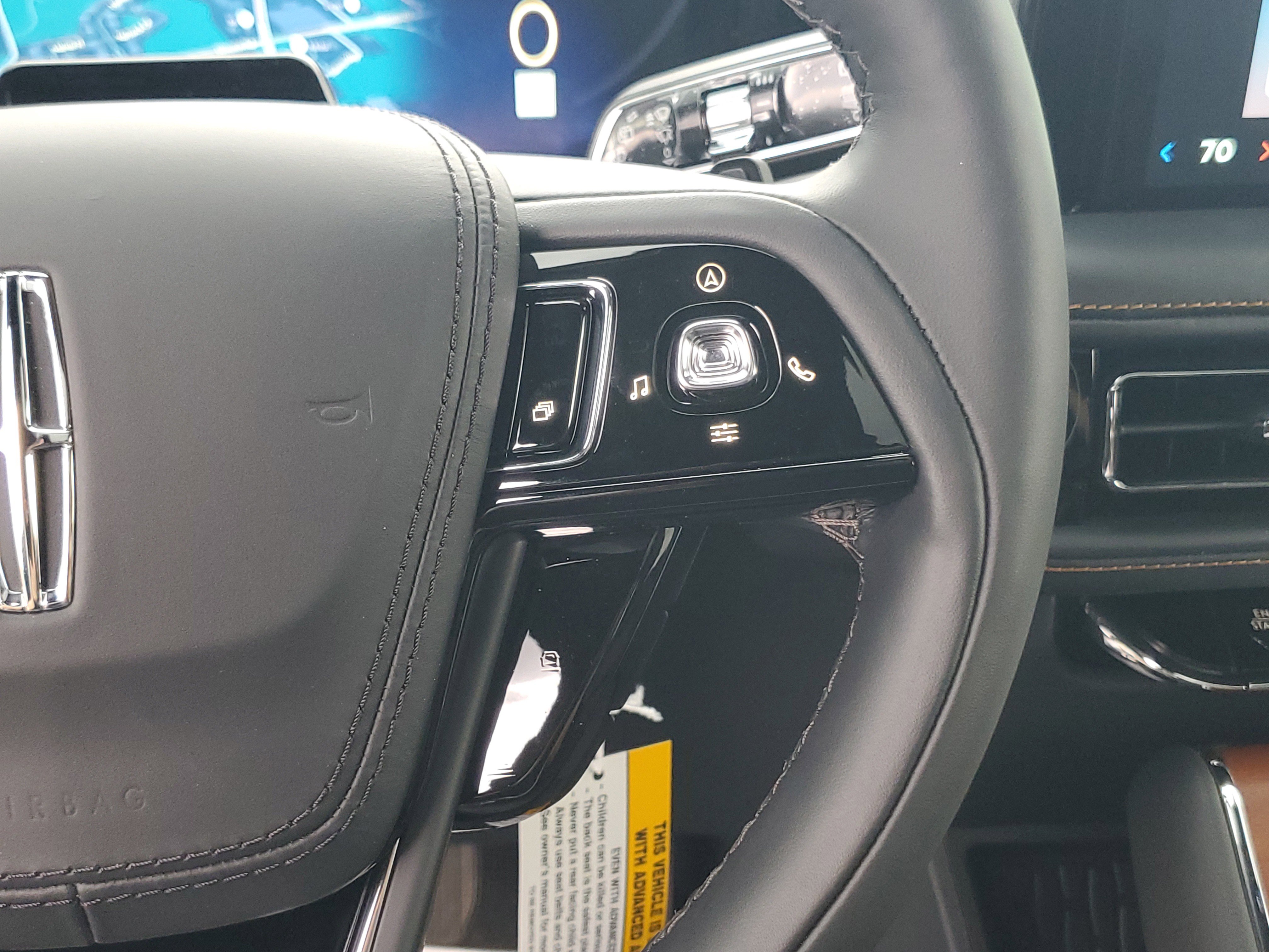 New 2026 Lincoln Aviator Black Label AWD/4WD image 17