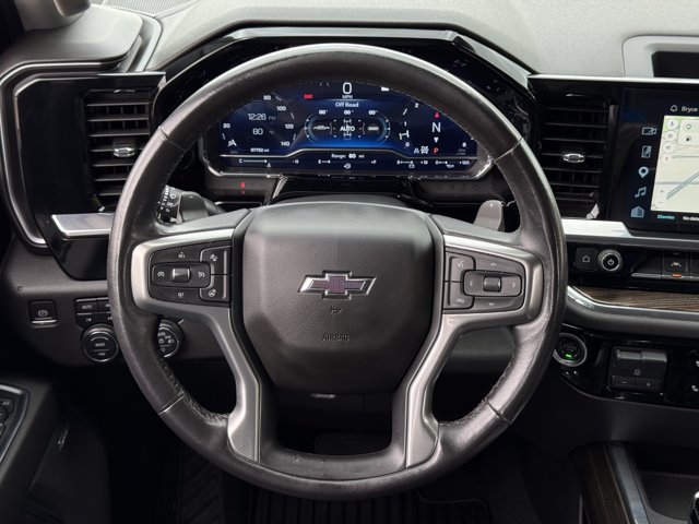 Used 2022 Chevrolet Silverado 1500 LT Trail Boss w/ LT Trail Boss Premium Package AWD/4WD image 13