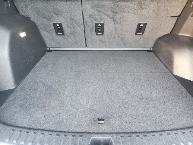 Used 2026 Chevrolet Equinox LT FWD image 32