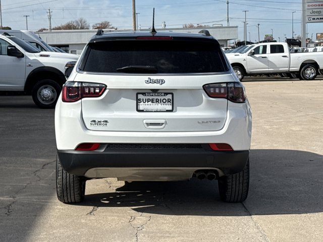 Used 2022 Jeep Compass Limited image 4