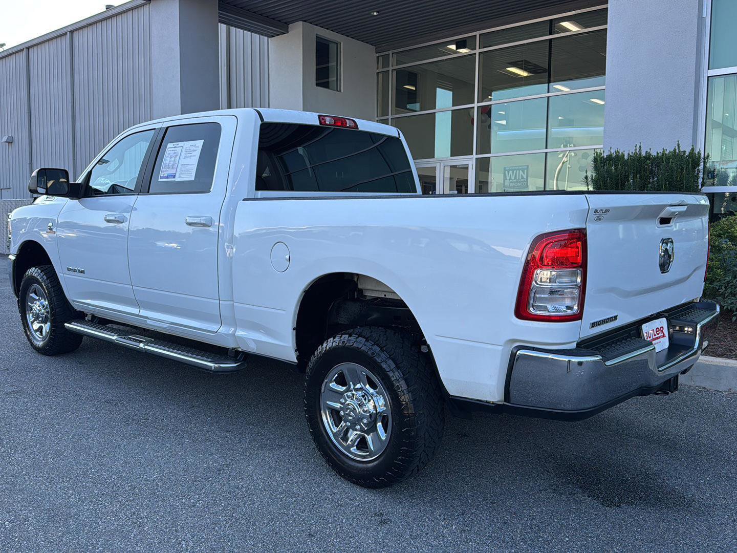 Used 2022 RAM 2500 Big Horn image 3