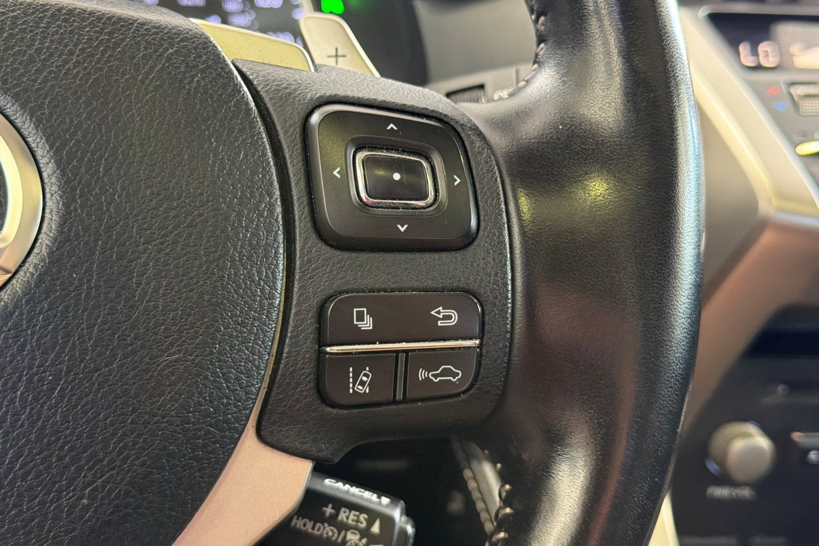 Used 2020 Lexus NX 300h AWD w/ Premium Package image 31