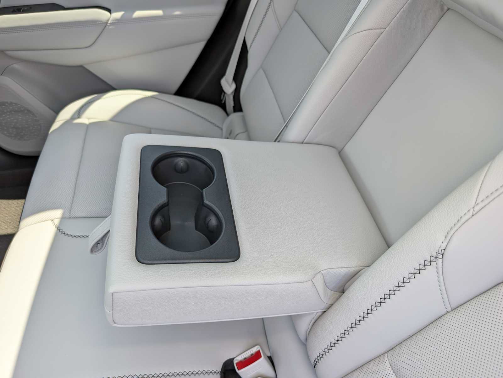 New 2026 GMC Terrain Denali AWD/4WD image 17