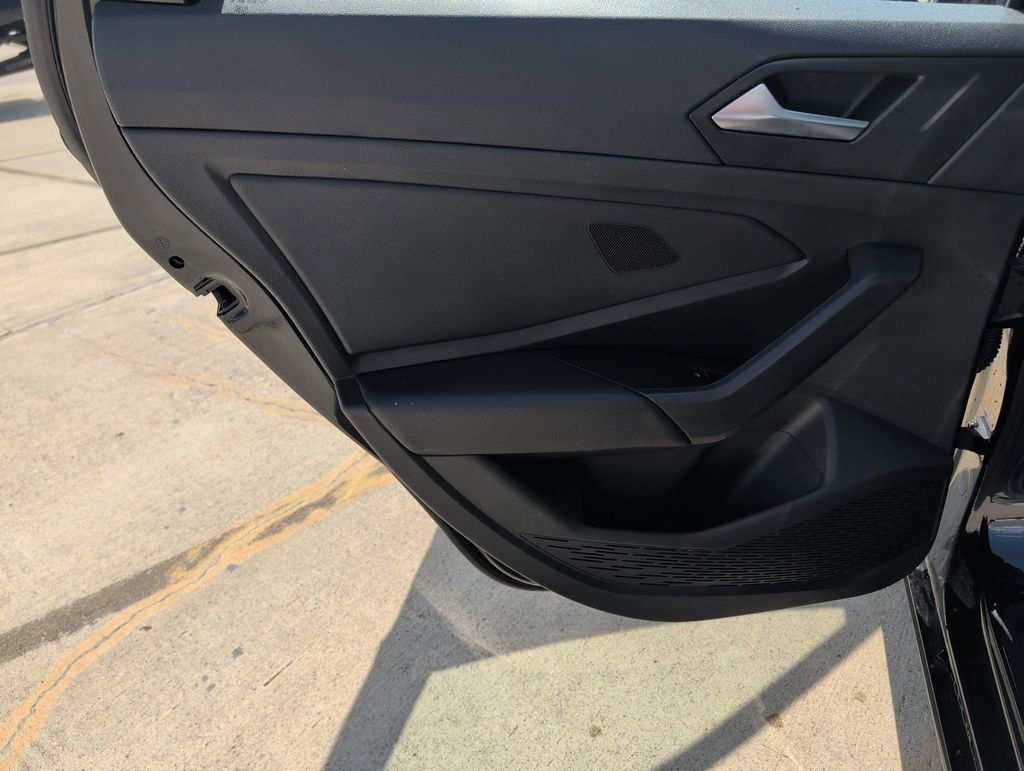 Used 2021 Volkswagen Jetta S w/ Driver Assistance Package image 19