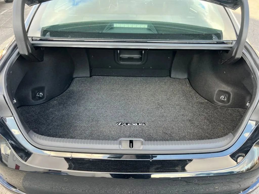 Used 2019 Lexus ES 350 F Sport w/ Accessory Package image 21