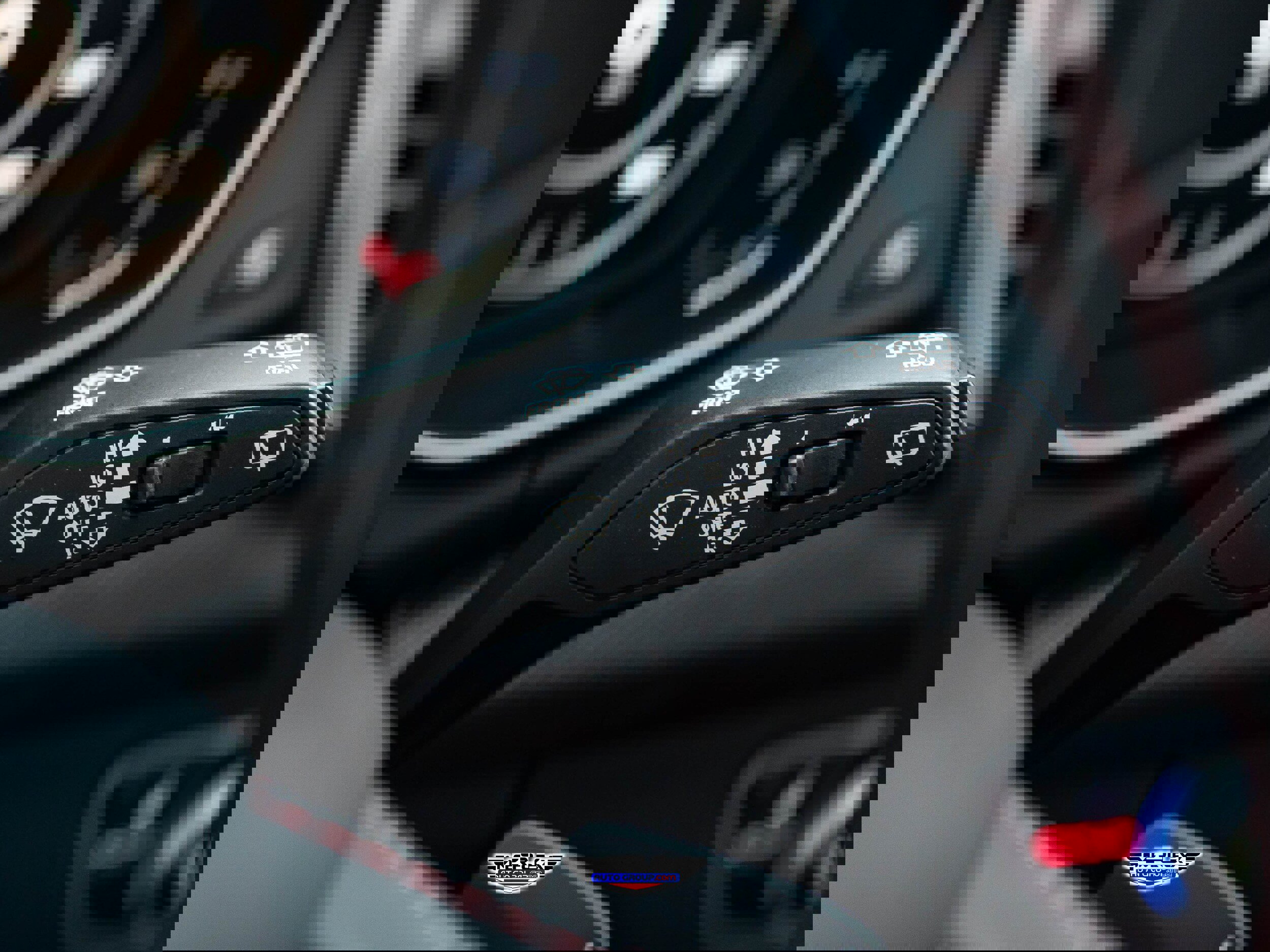 Used 2018 Audi SQ5 Prestige w/ Prestige Package image 28