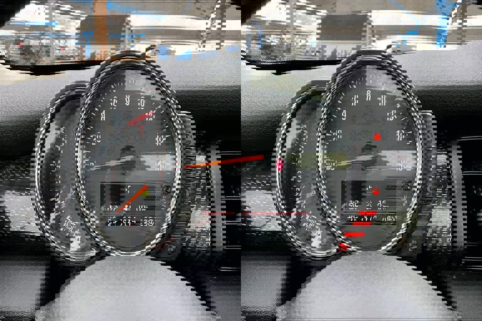 Used 2017 MINI Cooper S image 26