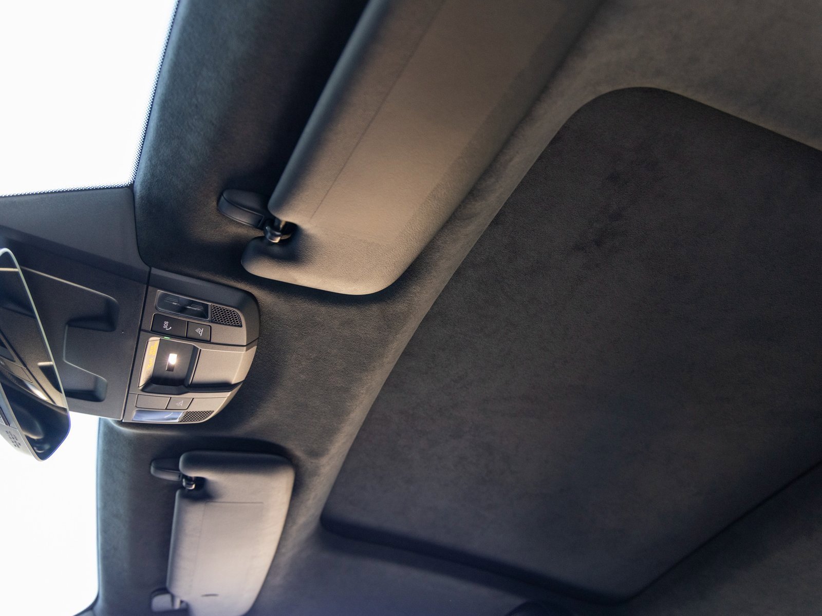 Certified 2025 Porsche 911 Carrera image 28