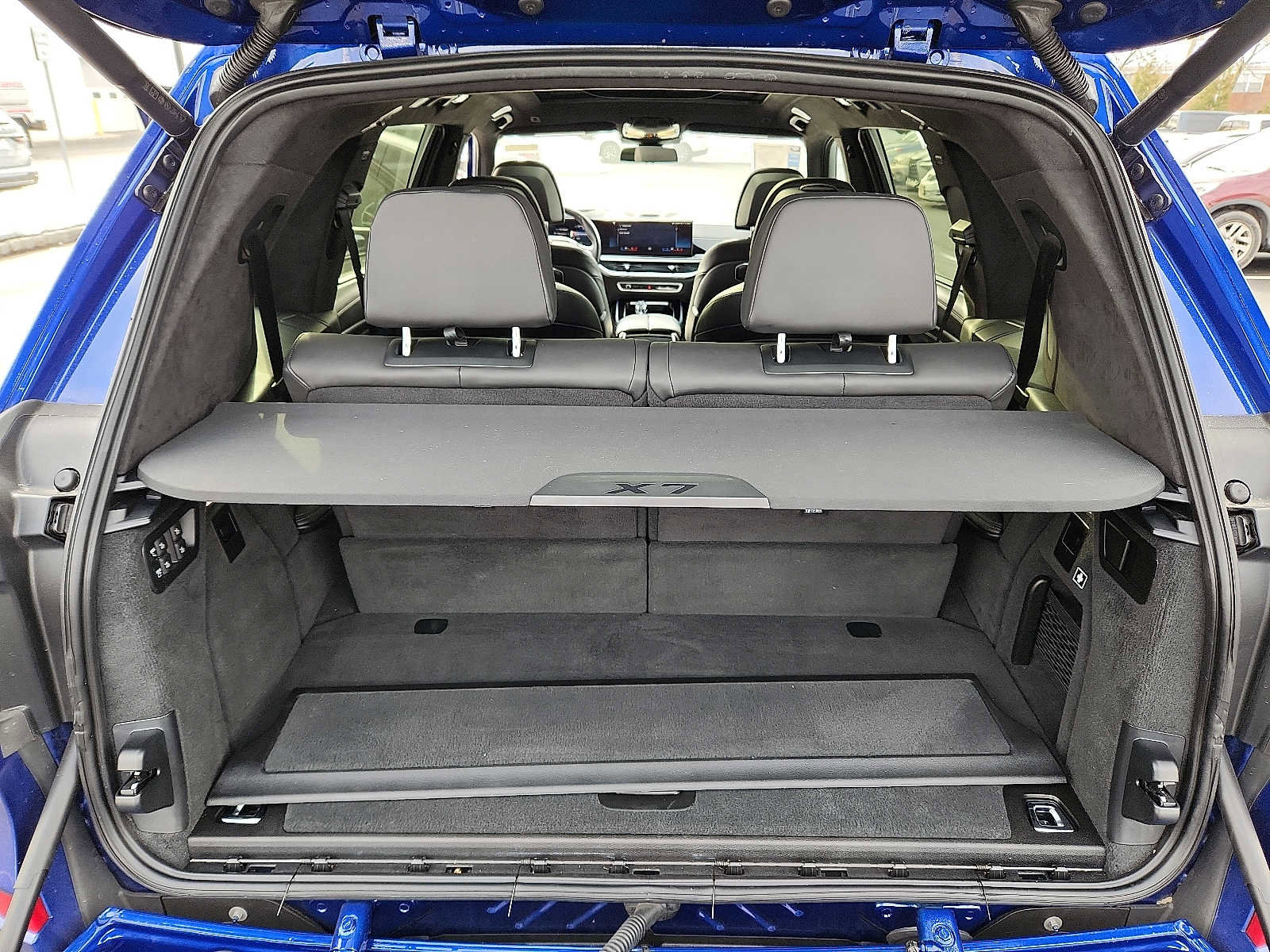 Certified 2023 BMW ALPINA XB7 image 28