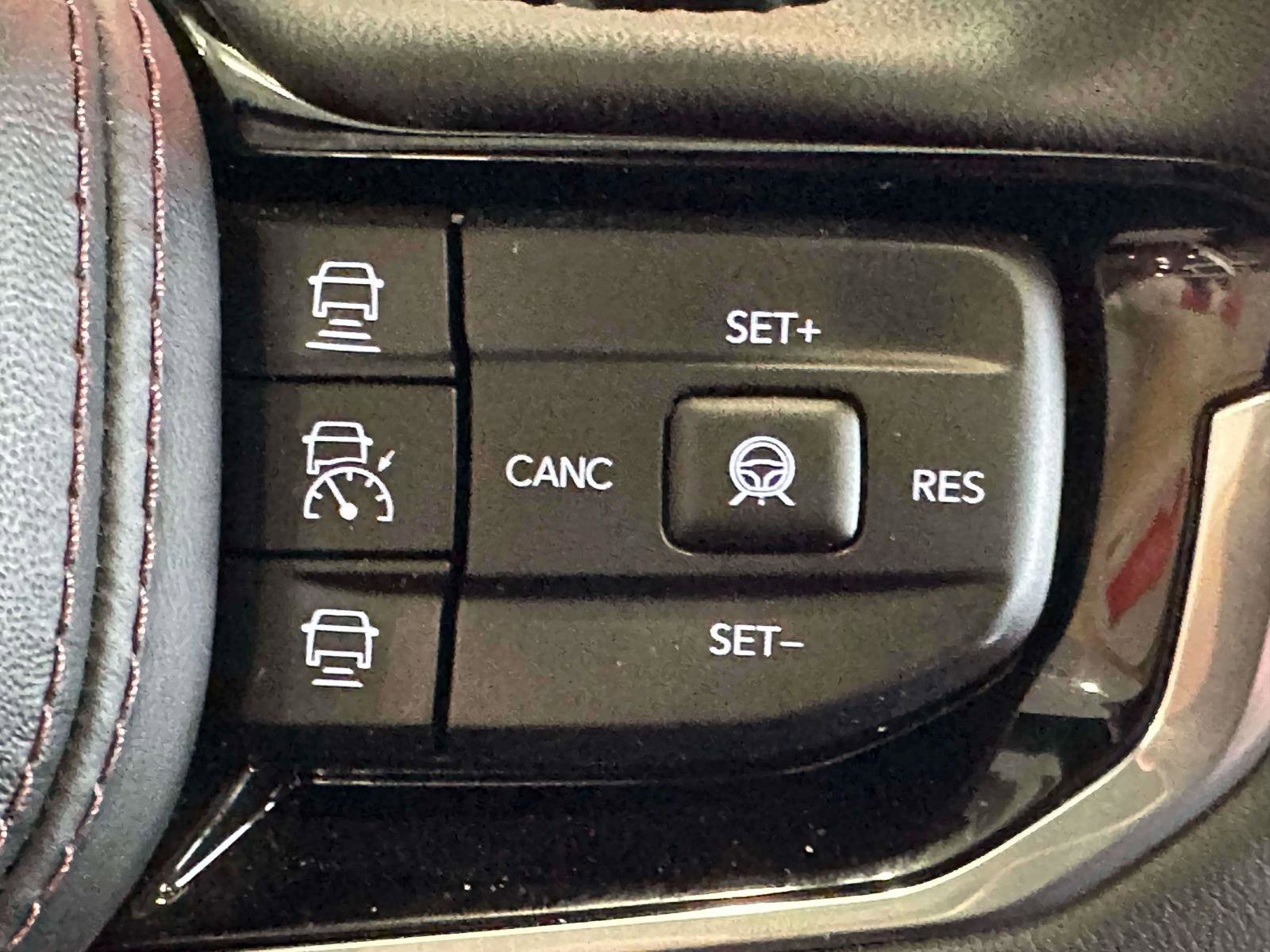 Used 2024 Jeep Wagoneer Launch Edition image 20