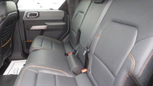 Certified 2022 Ford Bronco Badlands w/ Sasquatch Package image 6