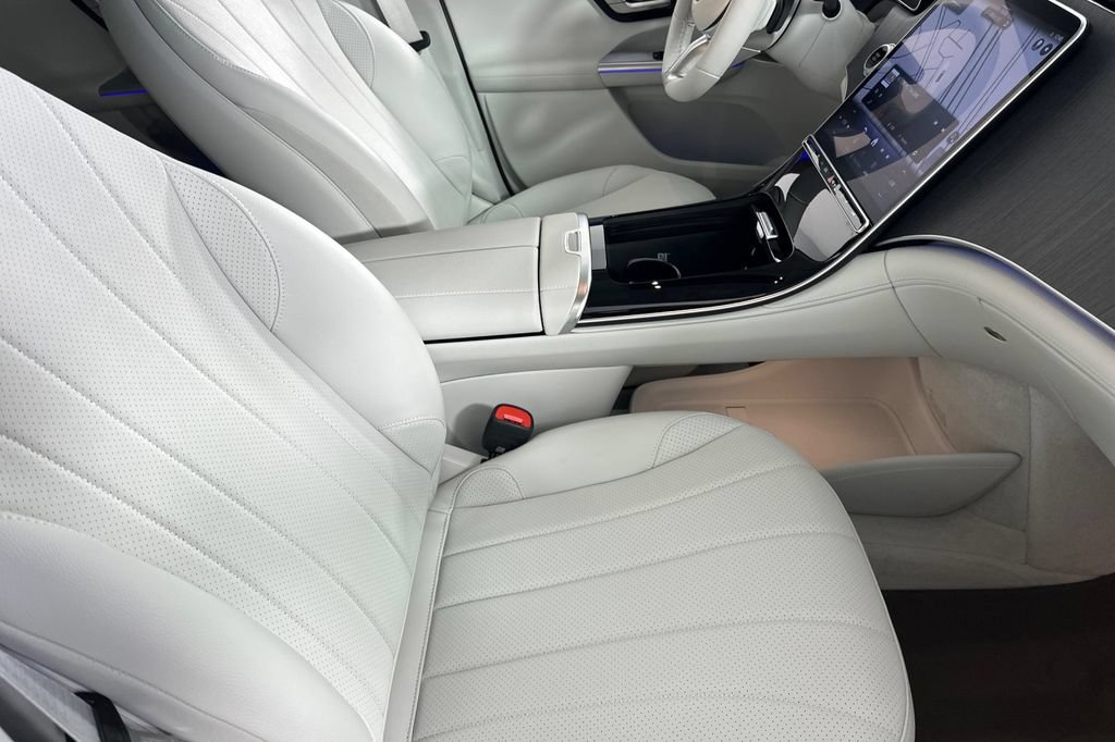 Certified 2025 Mercedes-Benz EQE 350+ 4MATIC SUV image 19