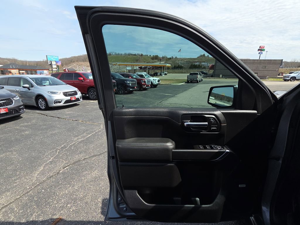 Used 2020 GMC Sierra 1500 AT4 w/ AT4 Premium Package image 14