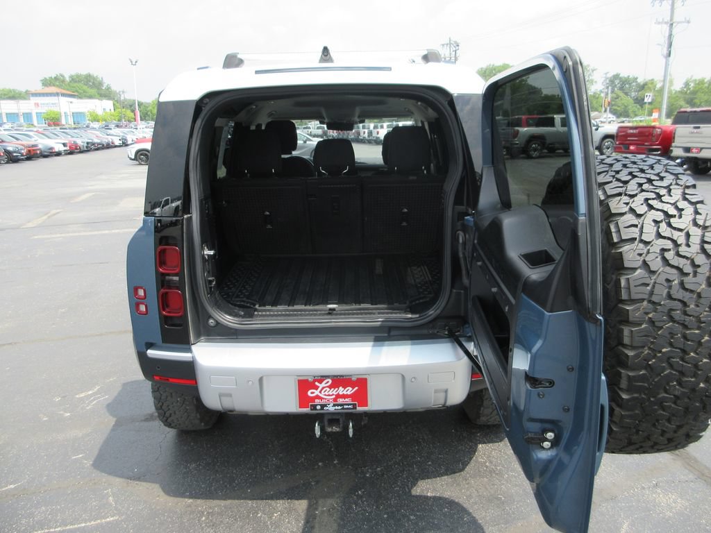 Used 2021 Land Rover Defender 110 AWD/4WD image 7