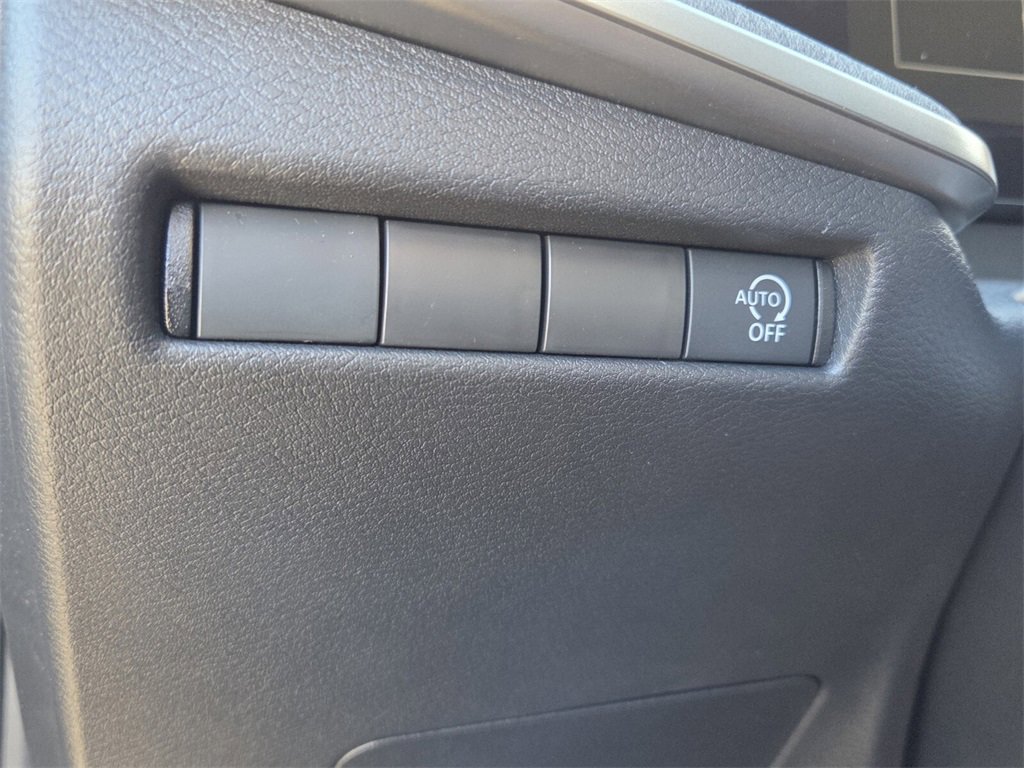 New 2026 Nissan Kicks S image 26