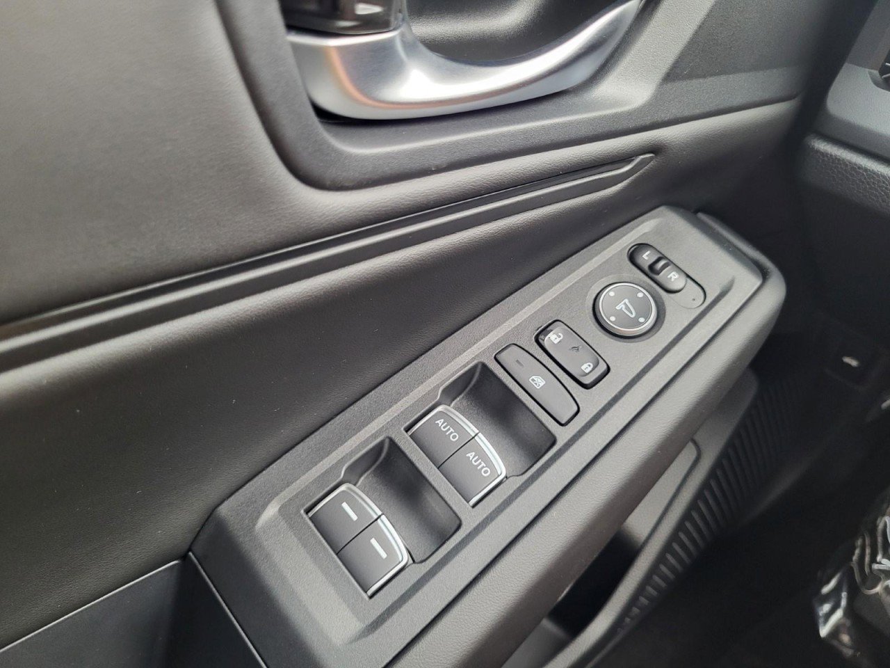 Certified 2025 Honda Accord SE image 24