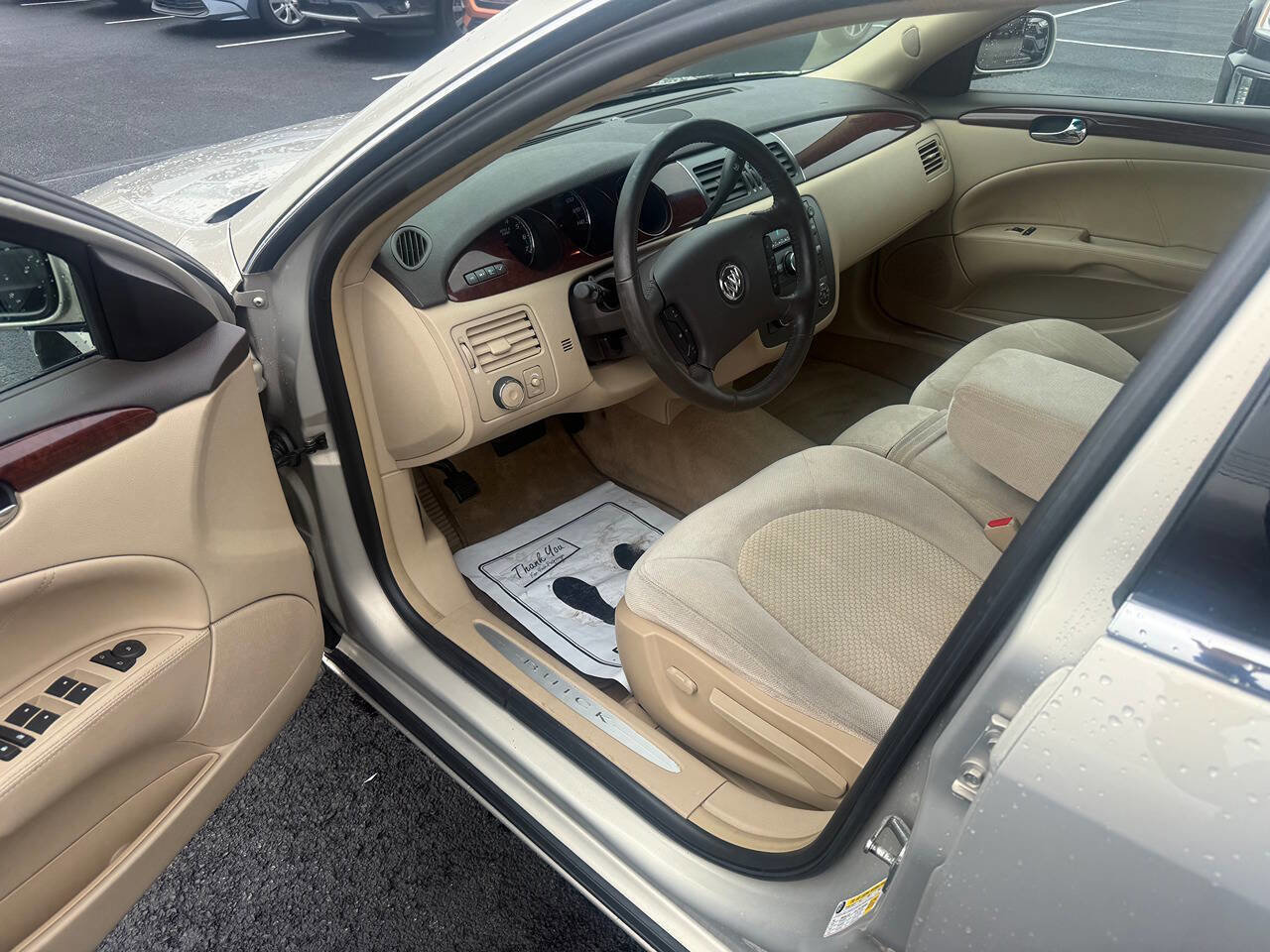 Used 2008 Buick Lucerne CX w/ Driver Confidence Package image 7