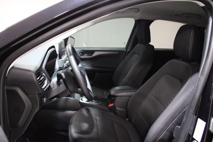 Used 2023 Ford Escape Active image 17