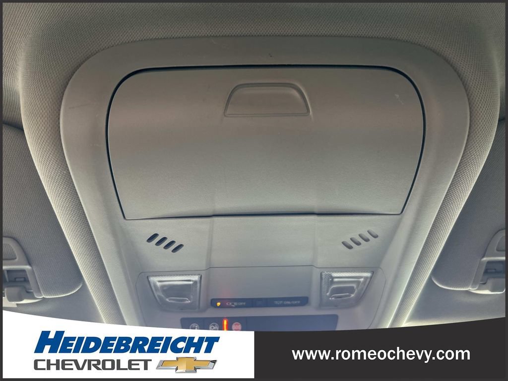 Used 2024 Chevrolet Equinox LT w/ LPO, Floor Liner Package FWD image 25