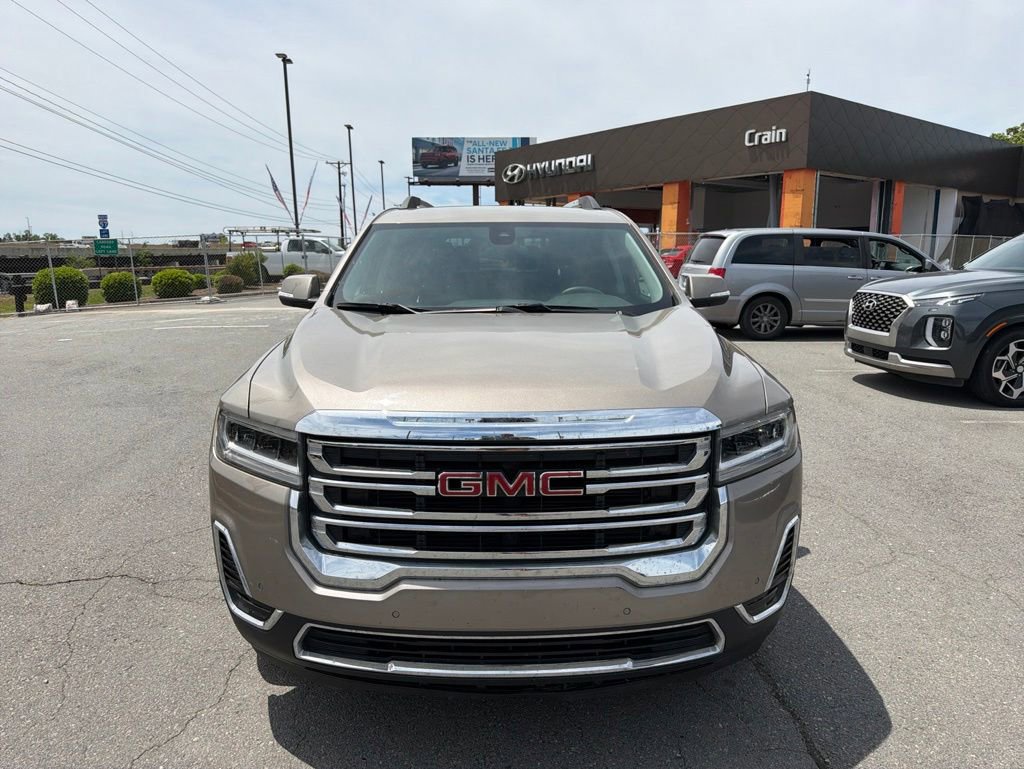 Used 2023 GMC Acadia SLE w/ Driver Convenience Package FWD image 14