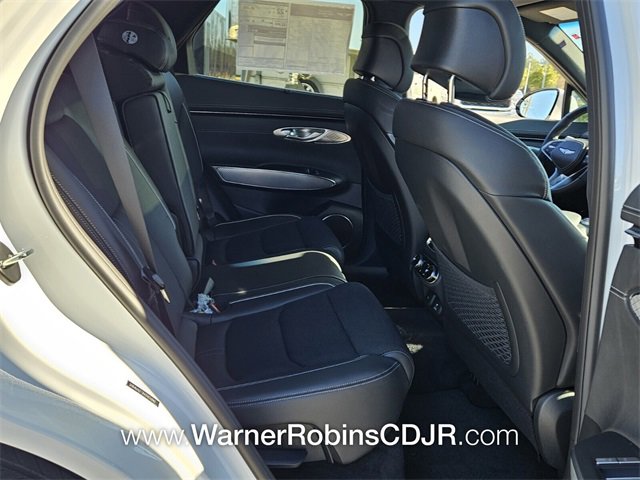 Used 2025 Genesis GV70 2.5T w/ Sport Prestige Package image 17