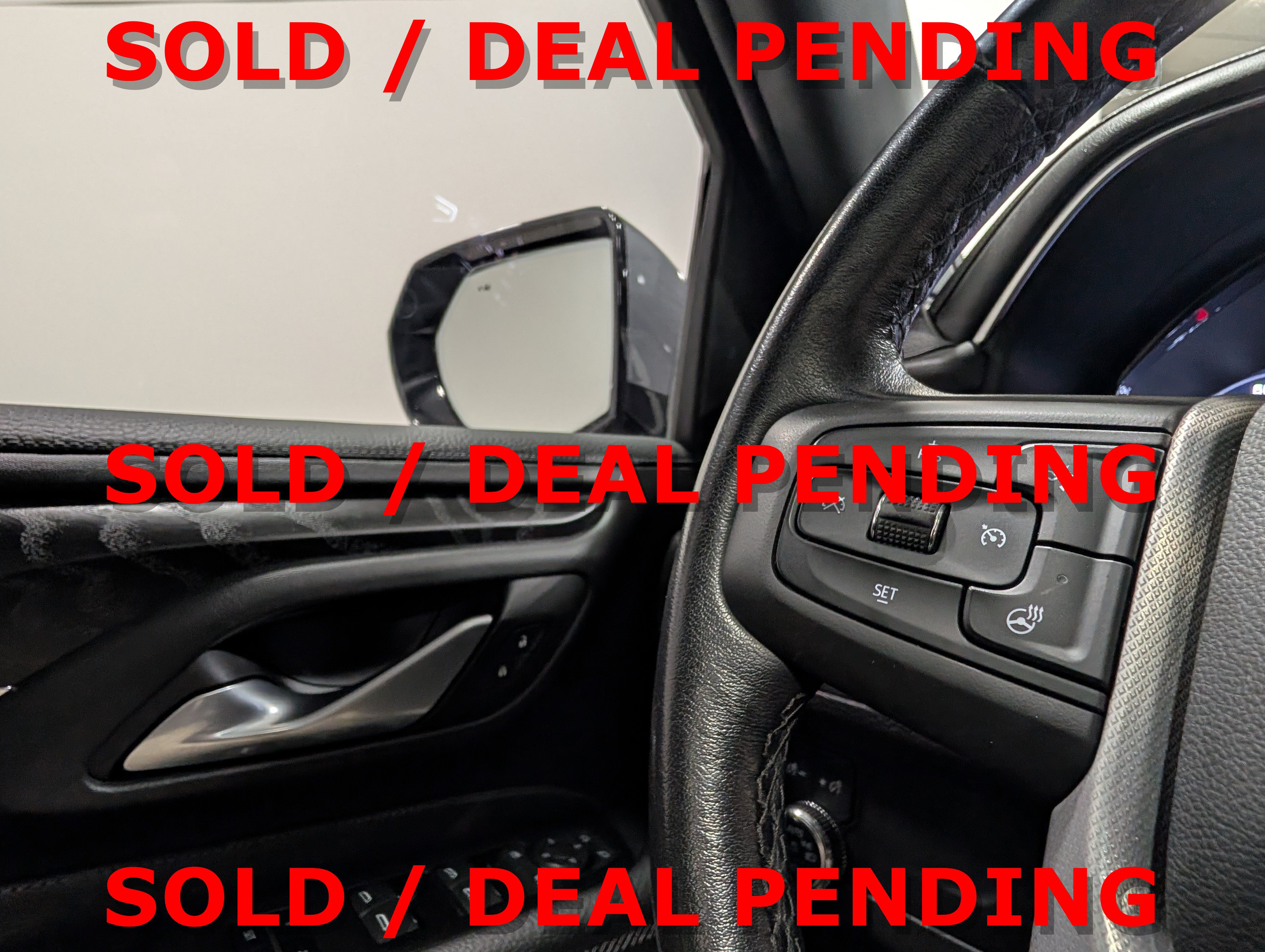 Used 2022 GMC Yukon Denali AWD/4WD image 29