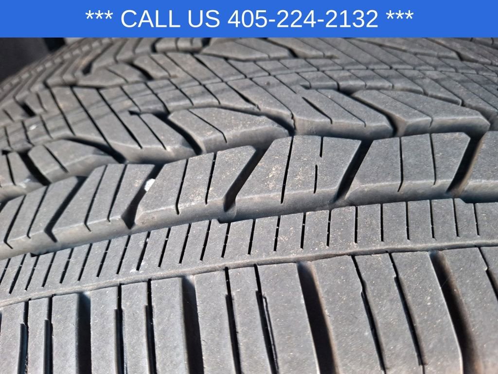 Used 2026 GMC Acadia Elevation w/ Elevation Premium Package image 19