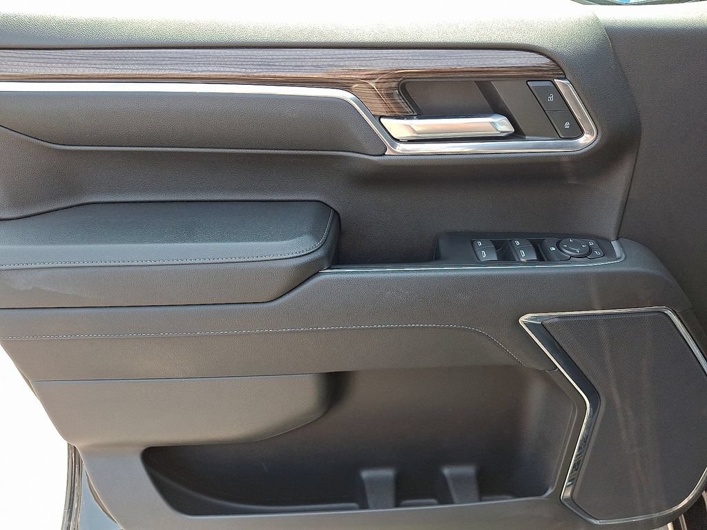 Certified 2023 Chevrolet Silverado 1500 LT AWD/4WD image 13