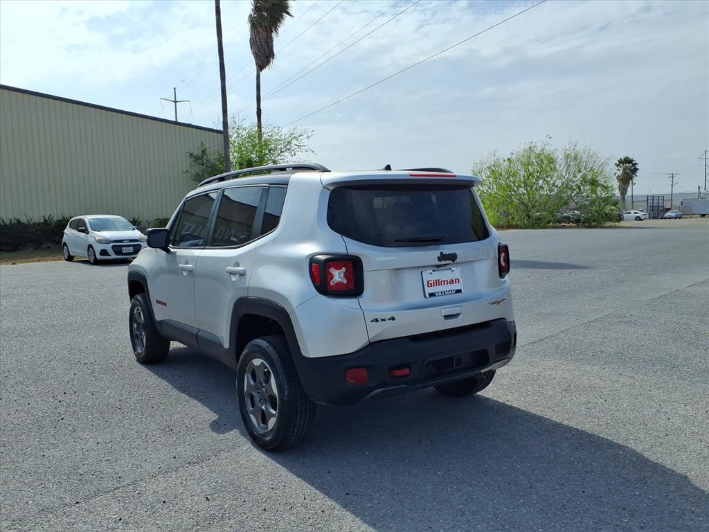 Used 2019 Jeep Renegade Trailhawk w/ Trailer Tow Group image 6