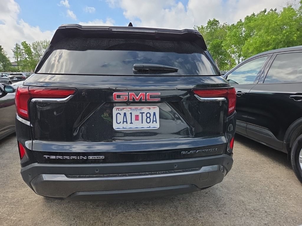Used 2025 GMC Terrain Elevation AWD/4WD image 7