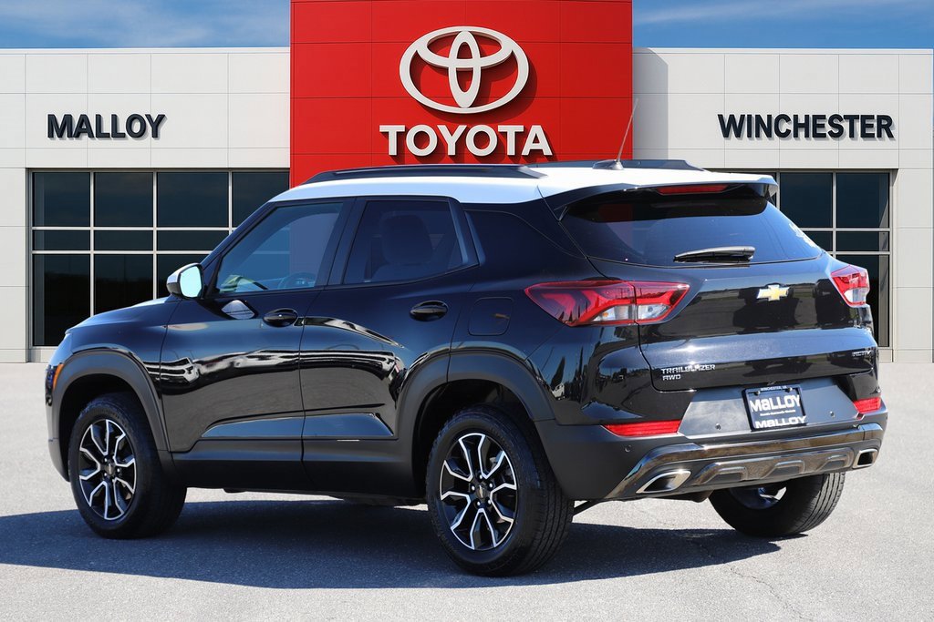 Used 2022 Chevrolet TrailBlazer ACTIV w/ Technology Package image 2