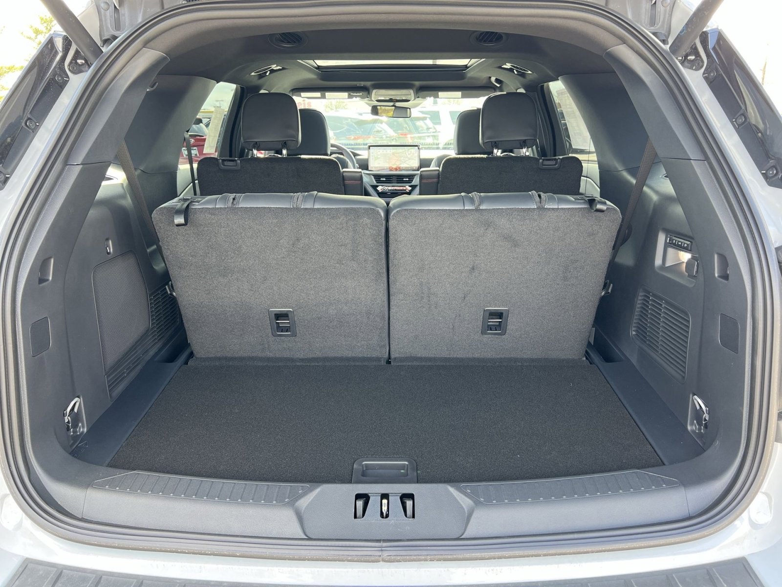 New 2026 Ford Explorer ST image 27