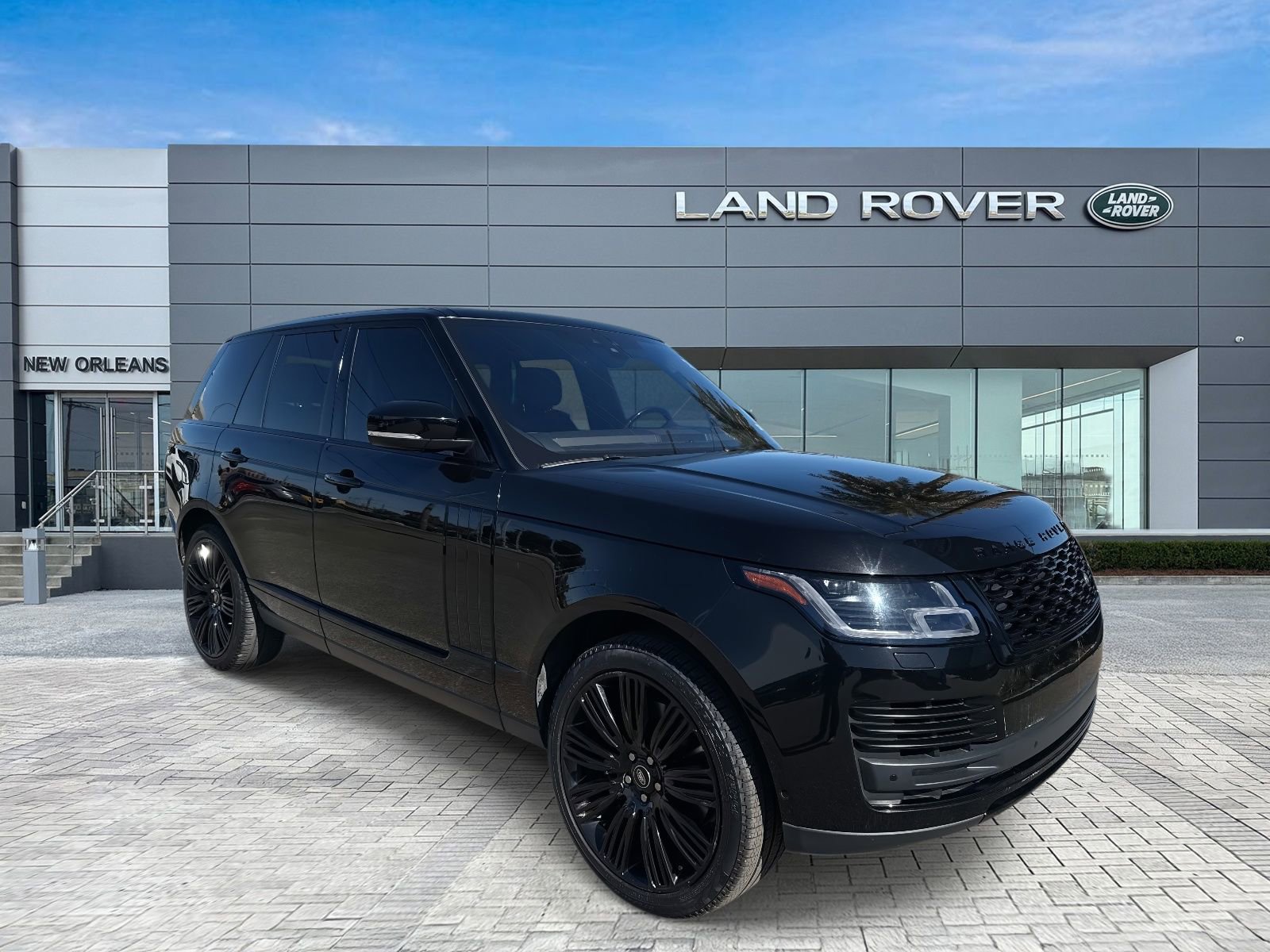 Used 2022 Land Rover Range Rover Westminster Edition image 5