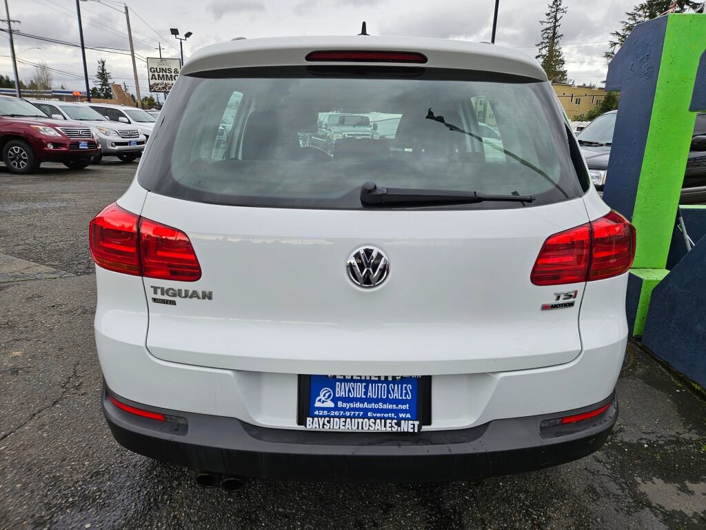 Used 2017 Volkswagen Tiguan Limited w/ Premium Package image 3