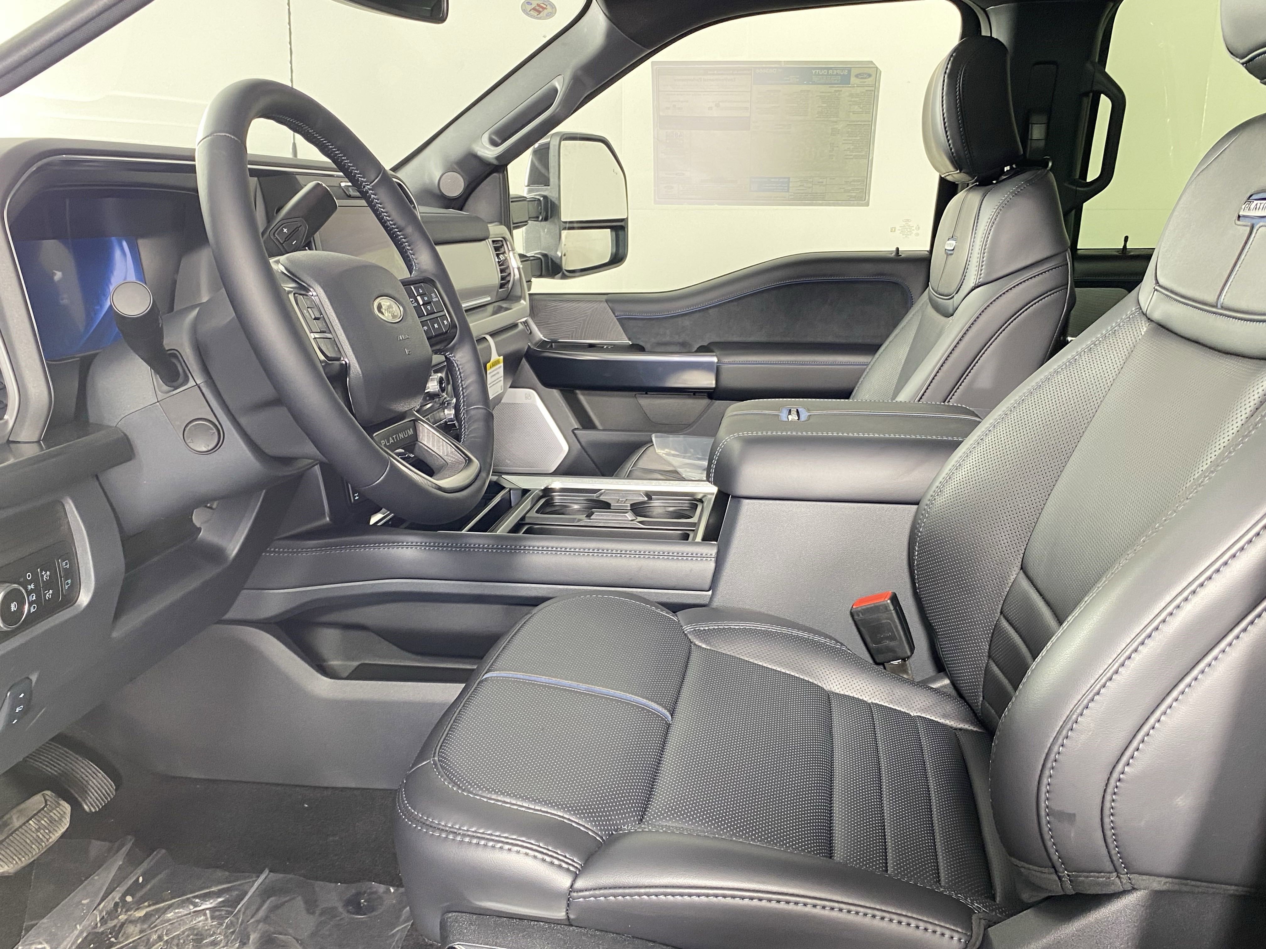 New 2025 Ford F350 Platinum w/ Tremor Off-Road Package image 10