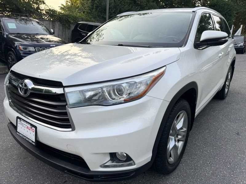 Used 2014 Toyota Highlander Limited AWD/4WD image 3