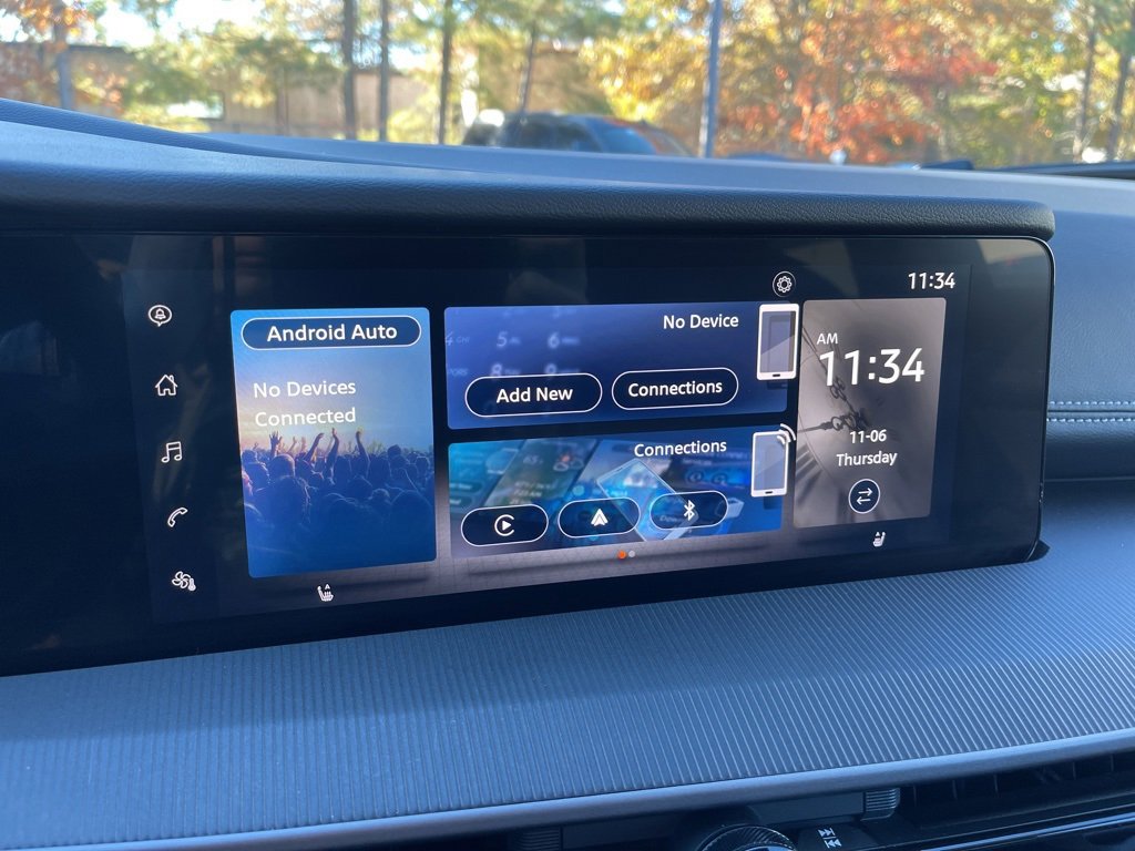 Used 2025 Nissan Murano SV image 10