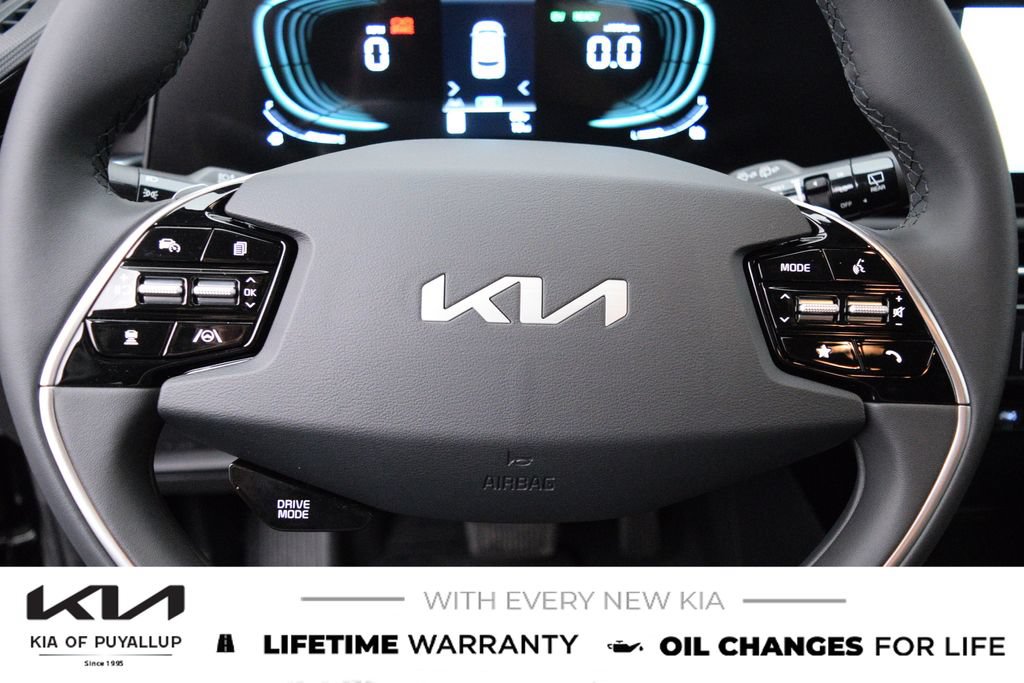 New 2026 Kia Niro EX FWD image 26