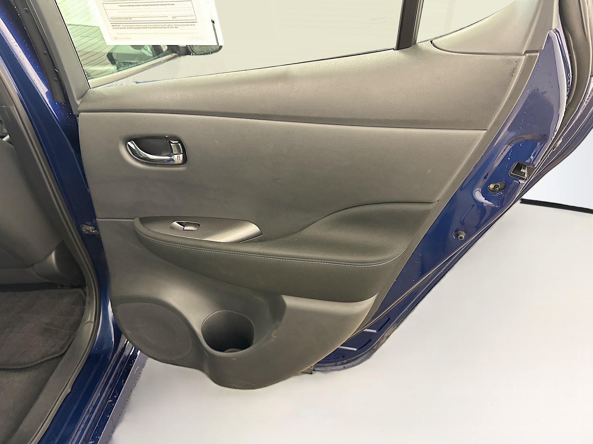 Used 2024 Nissan Leaf S FWD image 30