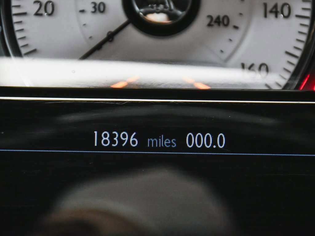 Used 2018 Rolls-Royce Ghost image 36